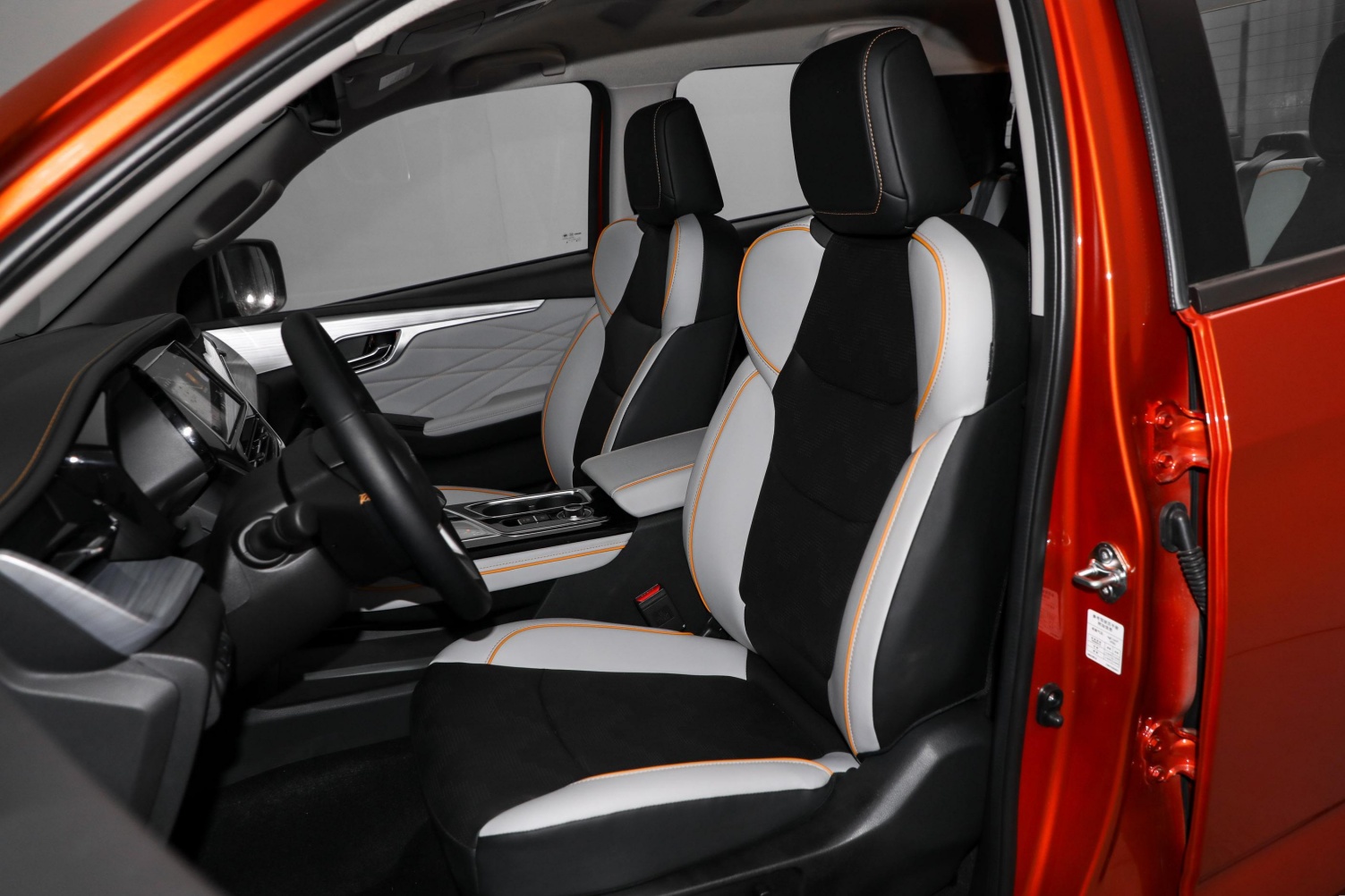 2024款五十鈴D-MAX柴油中(zhōng)型皮卡